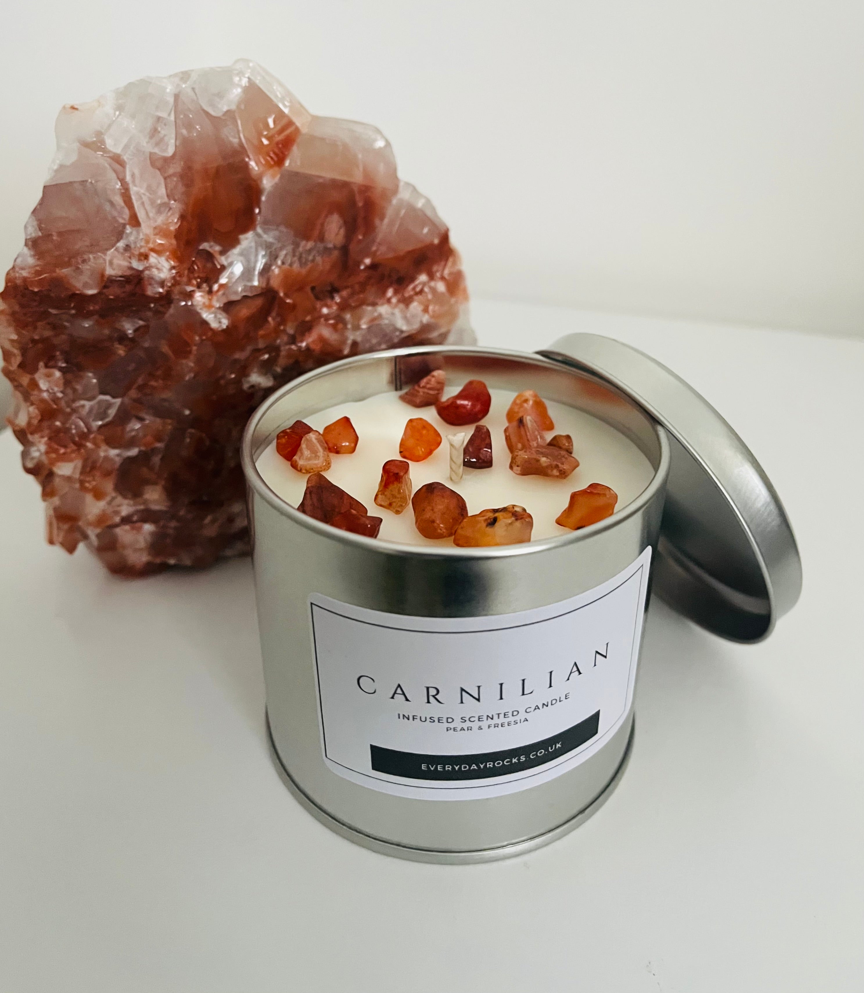 Carnelian Infused Scented Candle - Freesia and Pear Frangrance