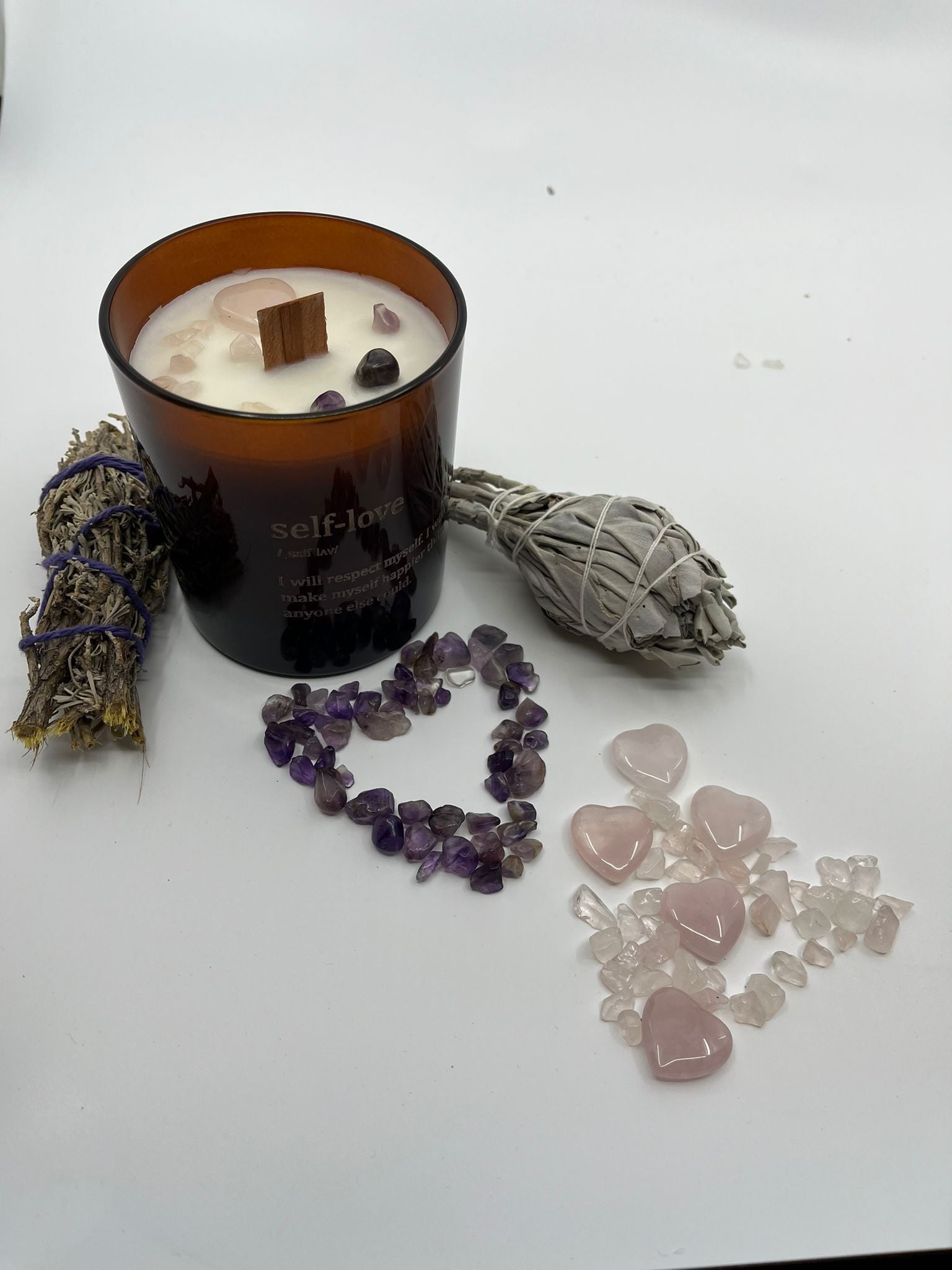 ***LIMITED EDITION*** Crystal Affirmation Candle: Uplifting Blueberry & Vanilla Scent, Handmade with Organic Rapeseed & Coconut Wax Blend - Everyday Rocks