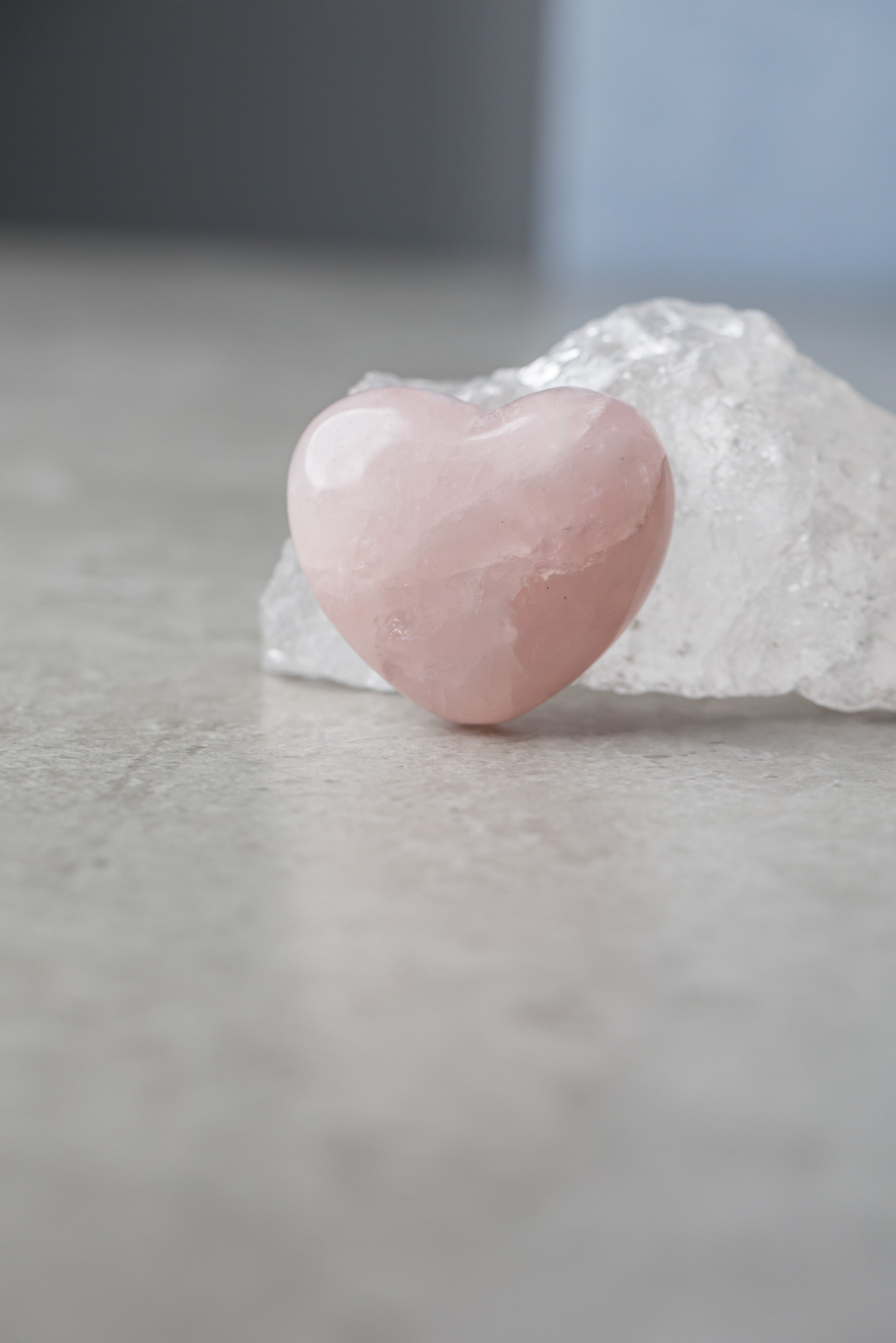 Rose Quartz Puff Heart - Healing Crystal for Love, Compassion &amp; Heart Chakra Balance - Everyday Rocks