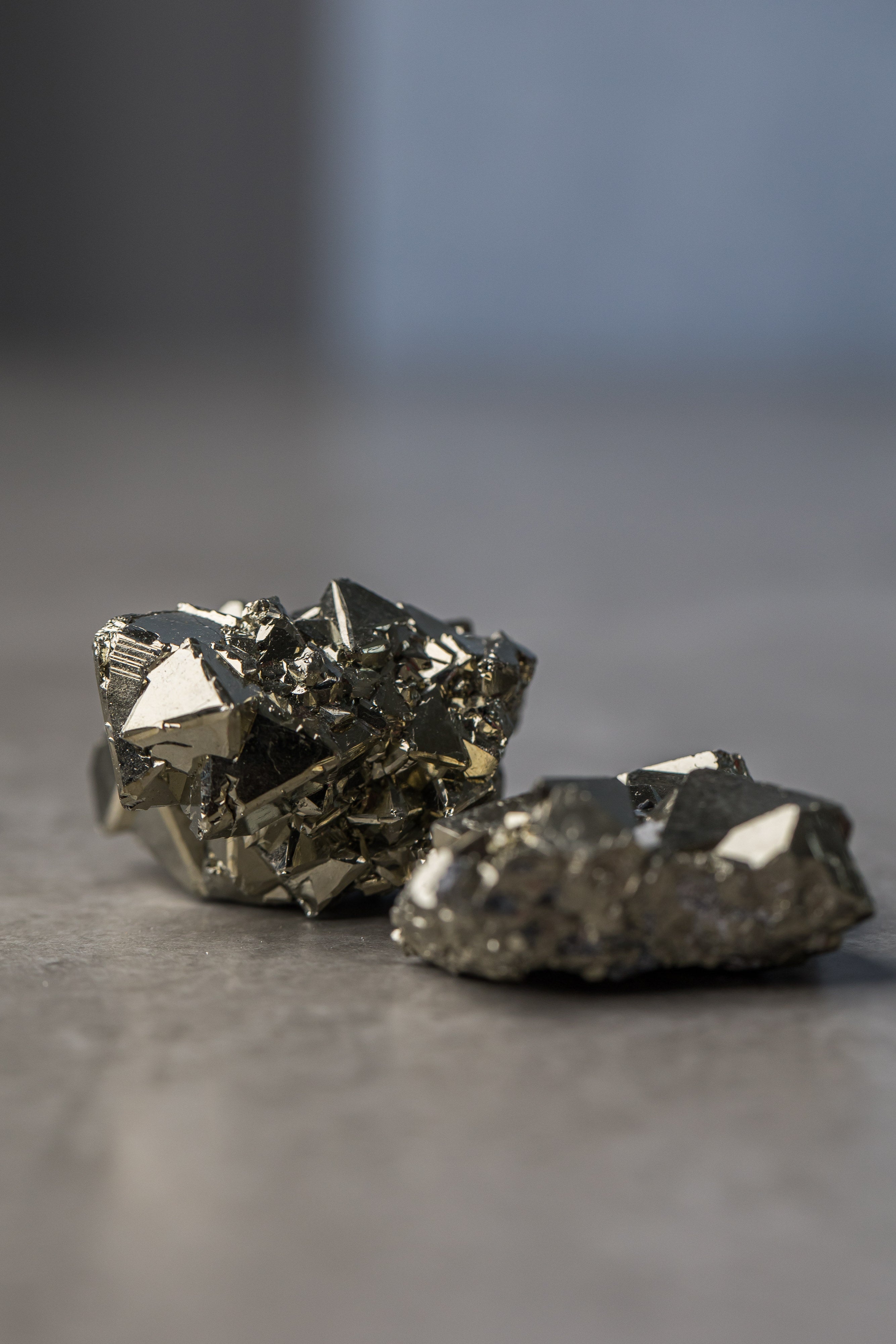 Small Raw Pyrite Cluster - Energising Crystal for Abundance, Confidence & Solar Plexus Chakra Balance - Everyday Rocks